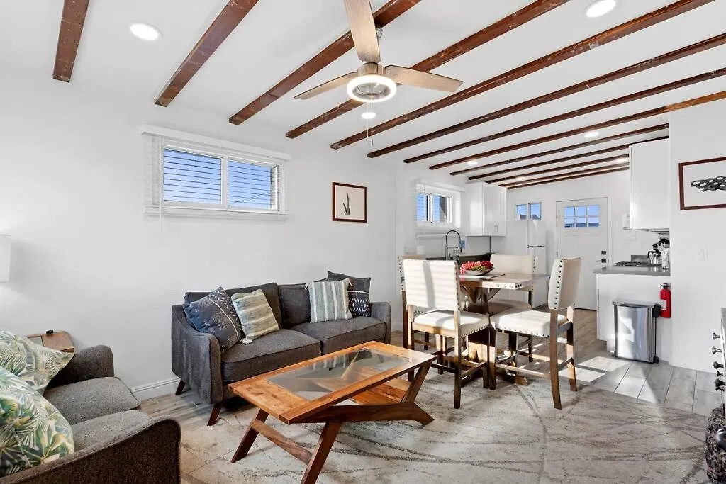 Charming House & Cottage In Downtown Phoenix
